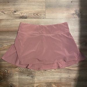 Lulu Play Off the Pleats Skirt 13"